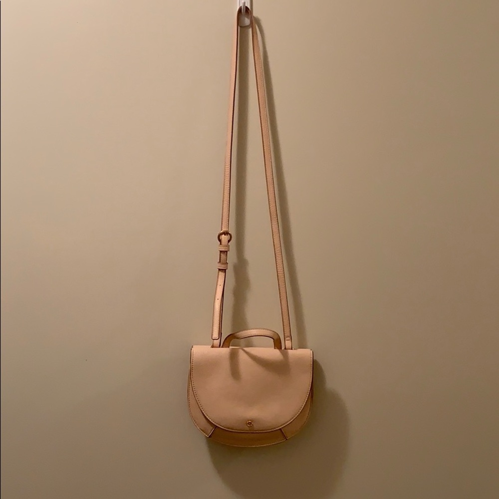 Crossbody purse
